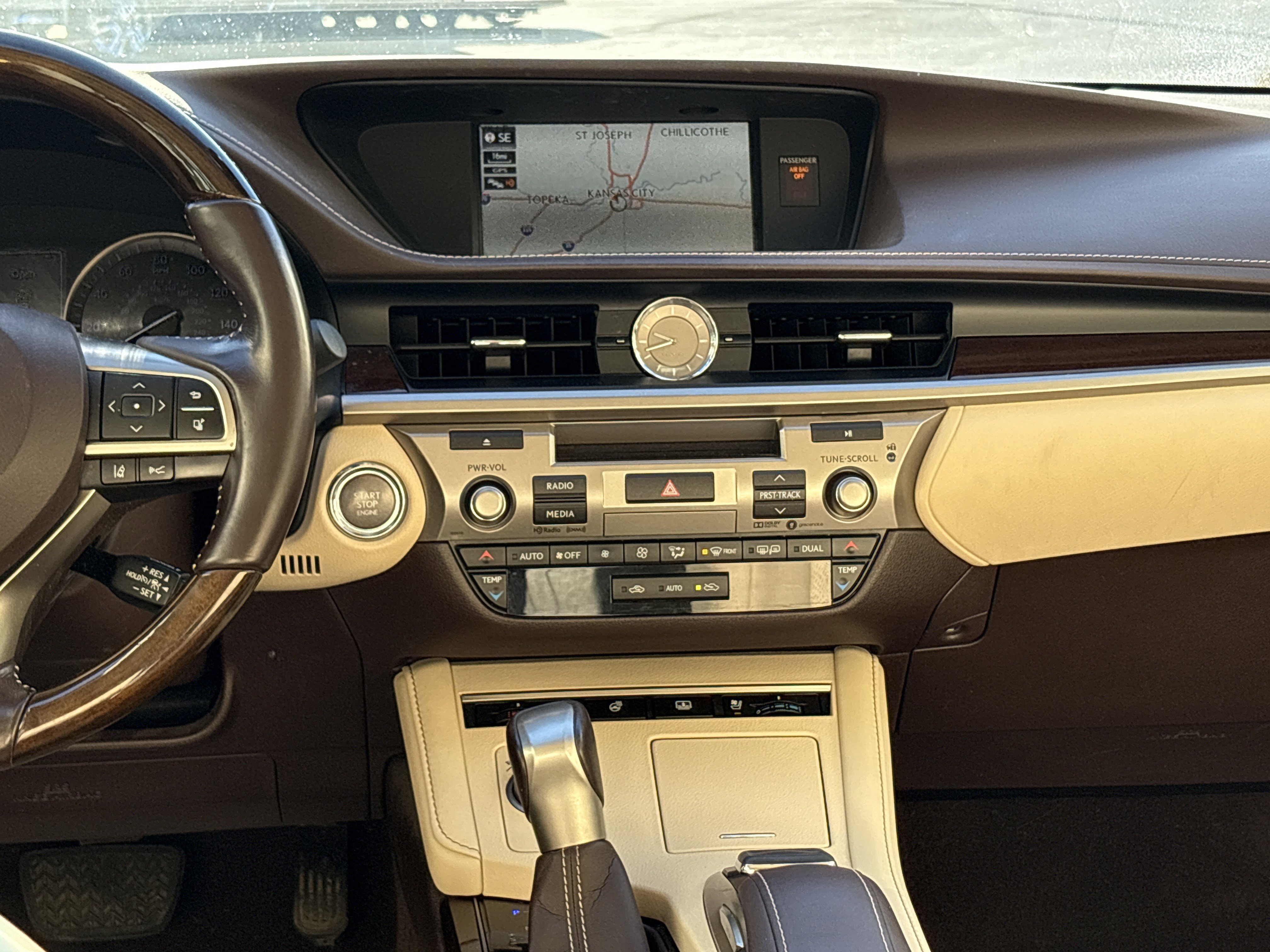 Used 2017 Lexus ES 350 image 30