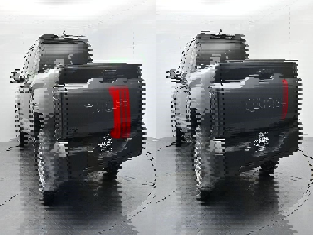 New 2026 Toyota Tundra SR image 6