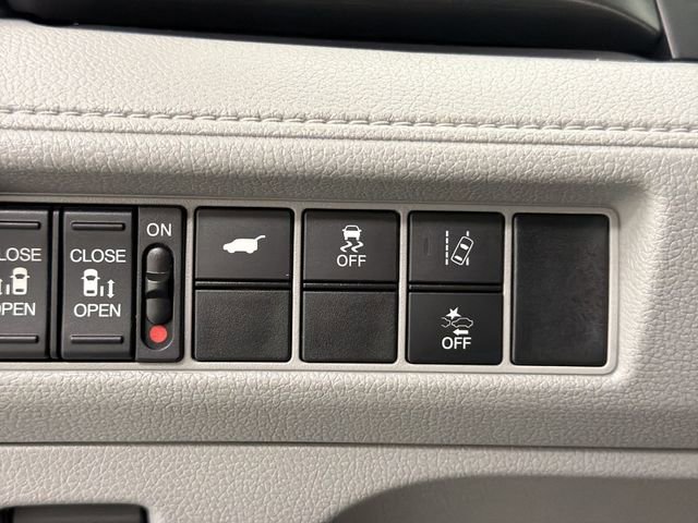 Used 2018 Honda Odyssey EX-L image 30