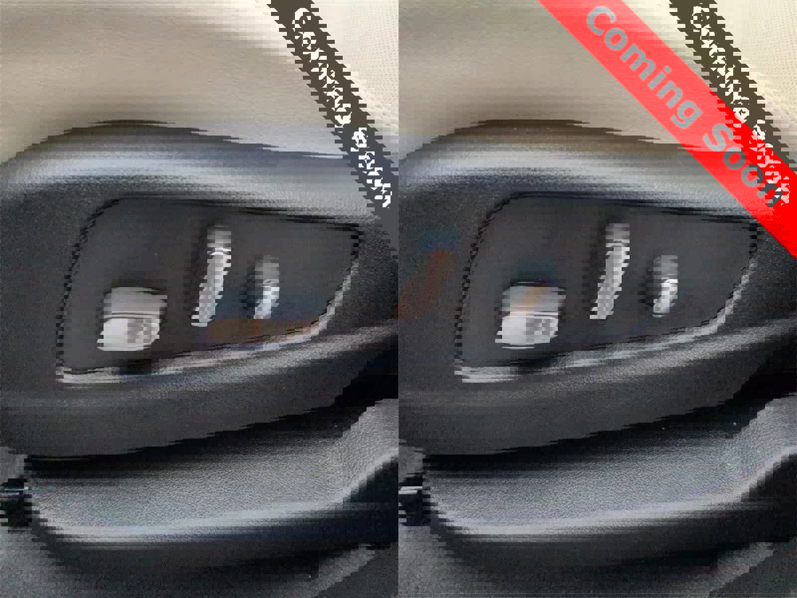 Used 2025 Cadillac XT6 Sport w/ LPO, Floor Liner Package image 17