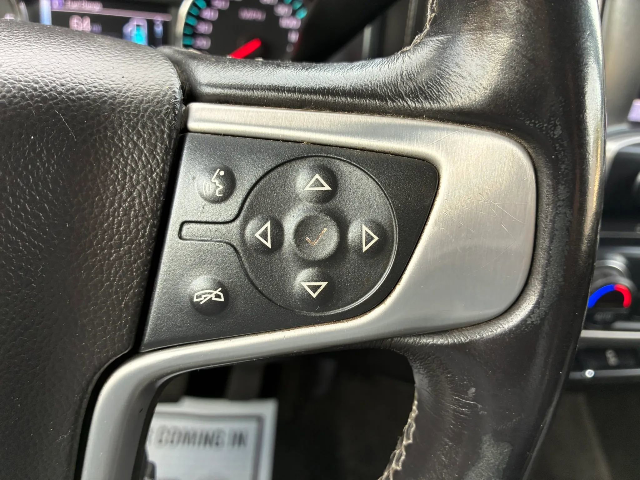 Used 2018 GMC Sierra 1500 SLE w/ SLE Value Package AWD/4WD image 23