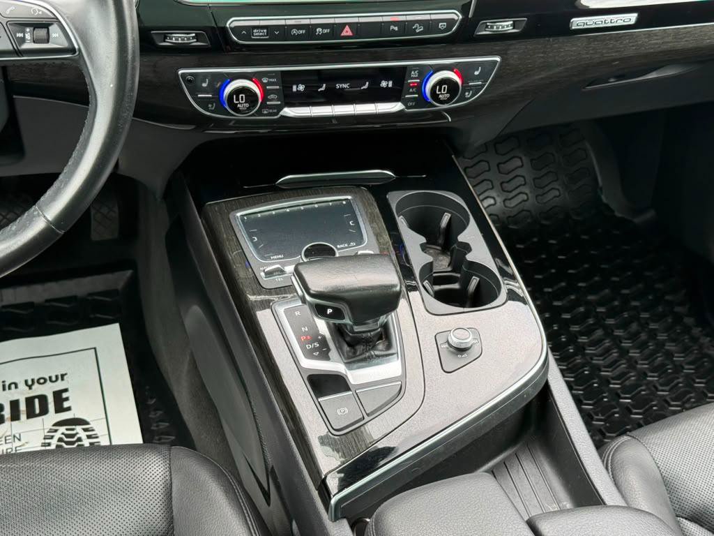 Used 2018 Audi Q7 3.0T Prestige AWD/4WD image 15