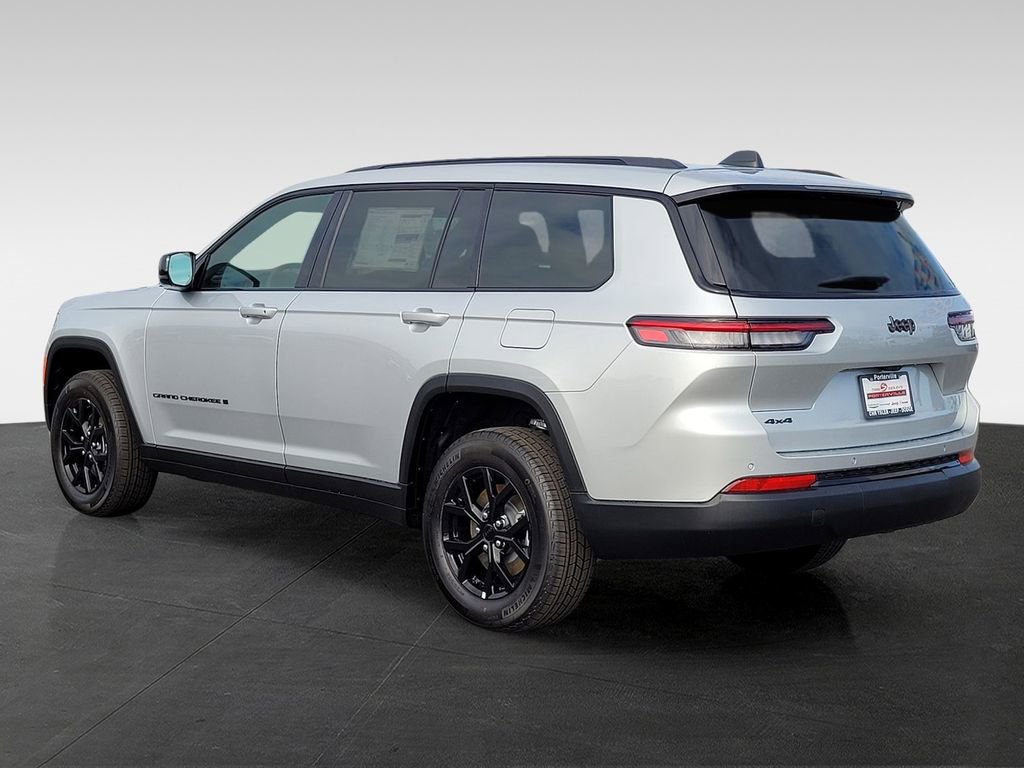 New 2025 Jeep Grand Cherokee L Altitude AWD/4WD image 6