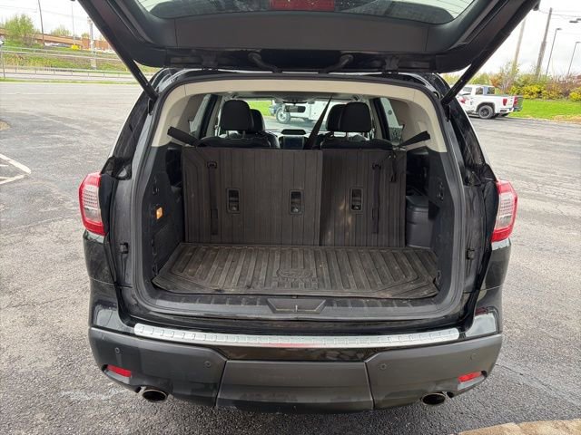 Used 2021 Subaru Ascent Limited w/ Technology Package AWD/4WD image 17