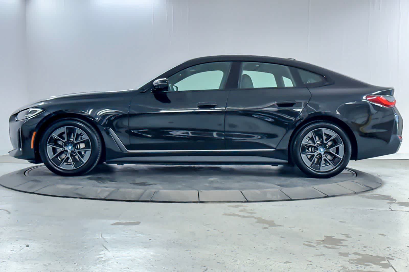 Used 2023 BMW i4 eDrive35 RWD image 5