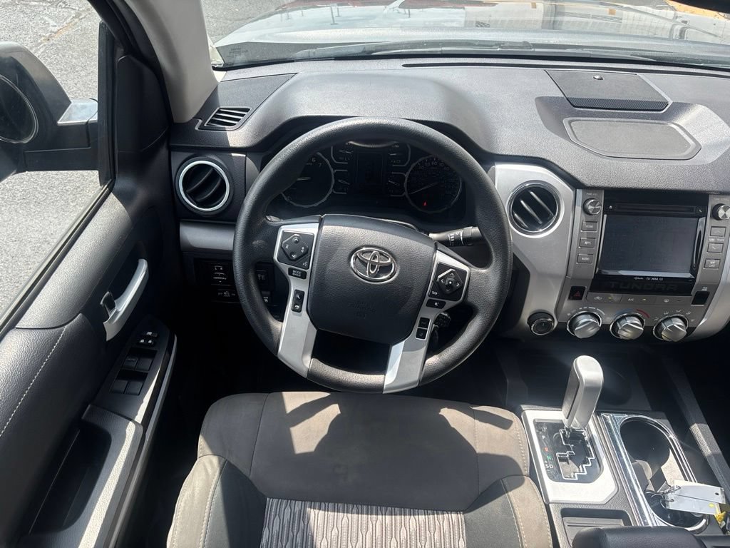 Used 2019 Toyota Tundra SR5 AWD/4WD image 2
