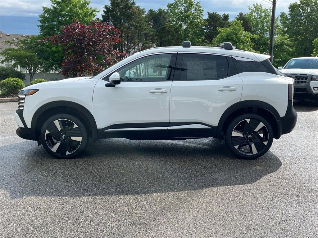 New 2025 Nissan Kicks SR image 7