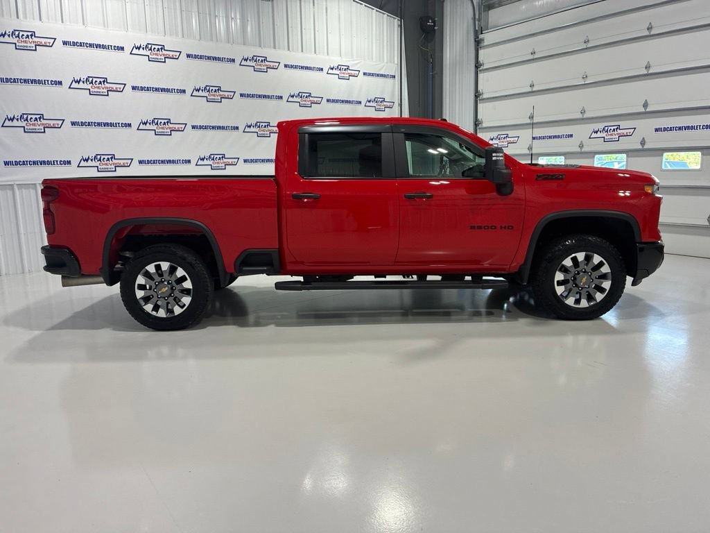 Used 2024 Chevrolet Silverado 2500 Custom w/ Custom Value Package AWD/4WD image 10