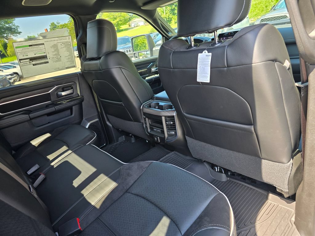 New 2026 RAM 3500 Laramie w/ Sport Appearance Package AWD/4WD image 25