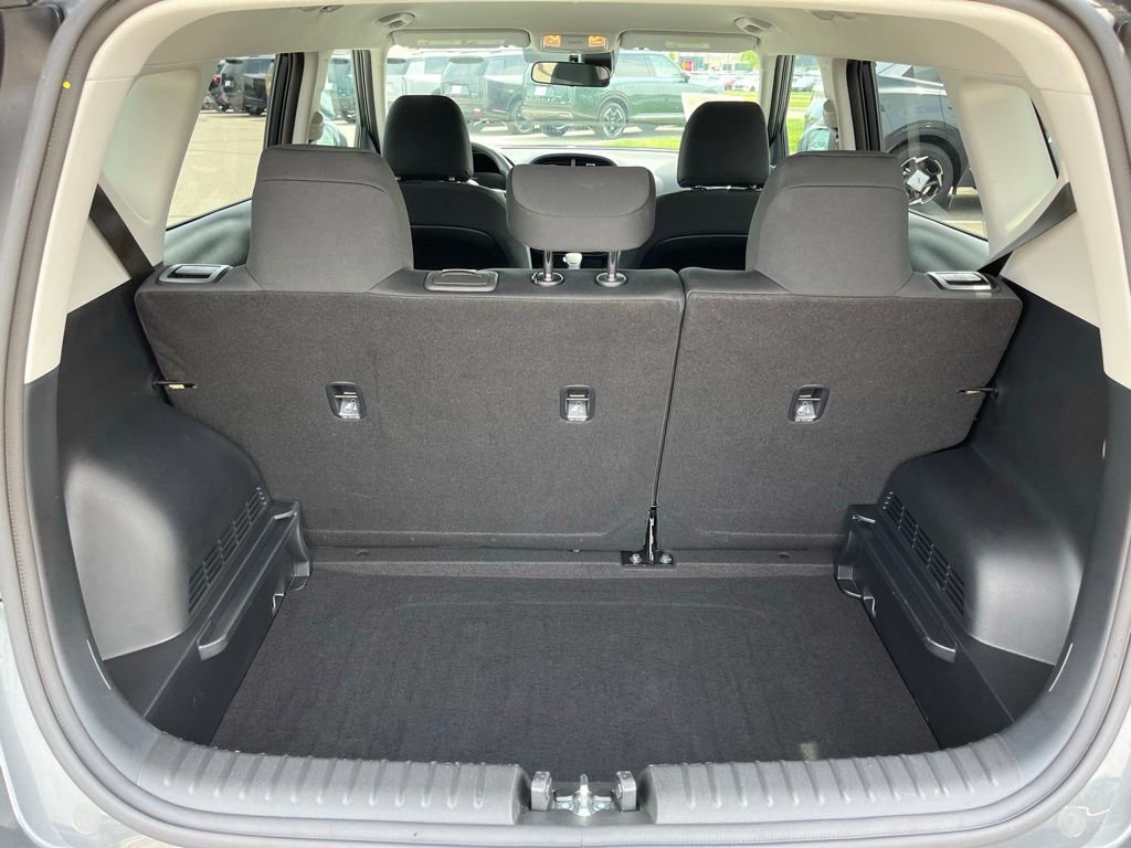 Used 2025 Kia Soul LX w/ LX Technology Package FWD image 26