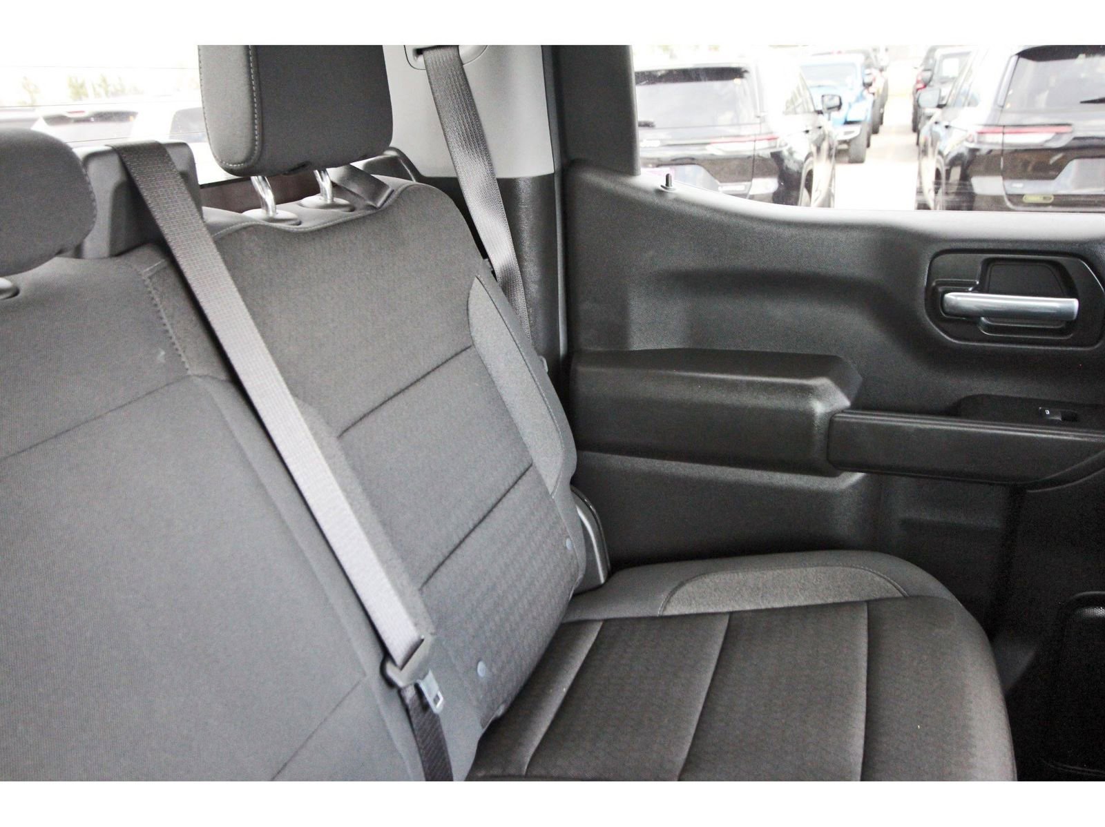 Used 2024 Chevrolet Silverado 1500 Custom image 15