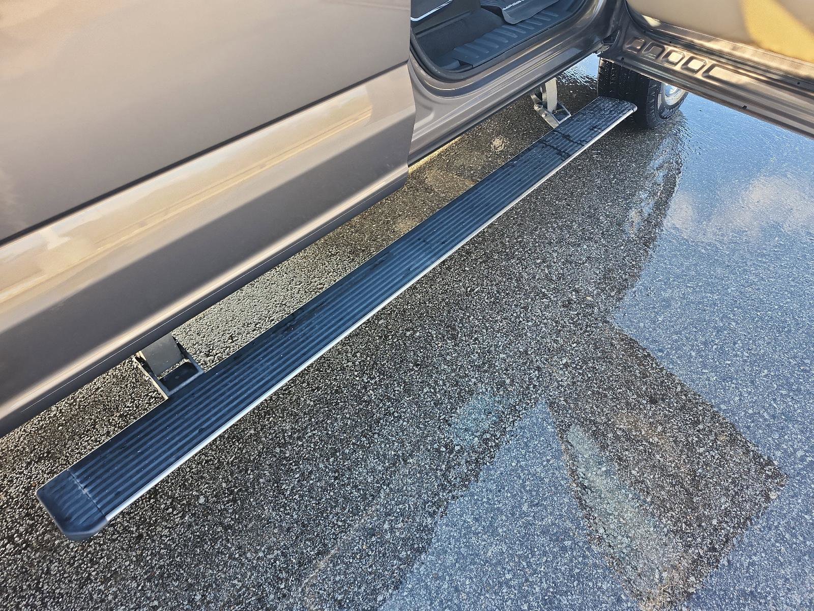 Used 2023 Ford F250 Lariat w/ Lariat Ultimate Package image 8