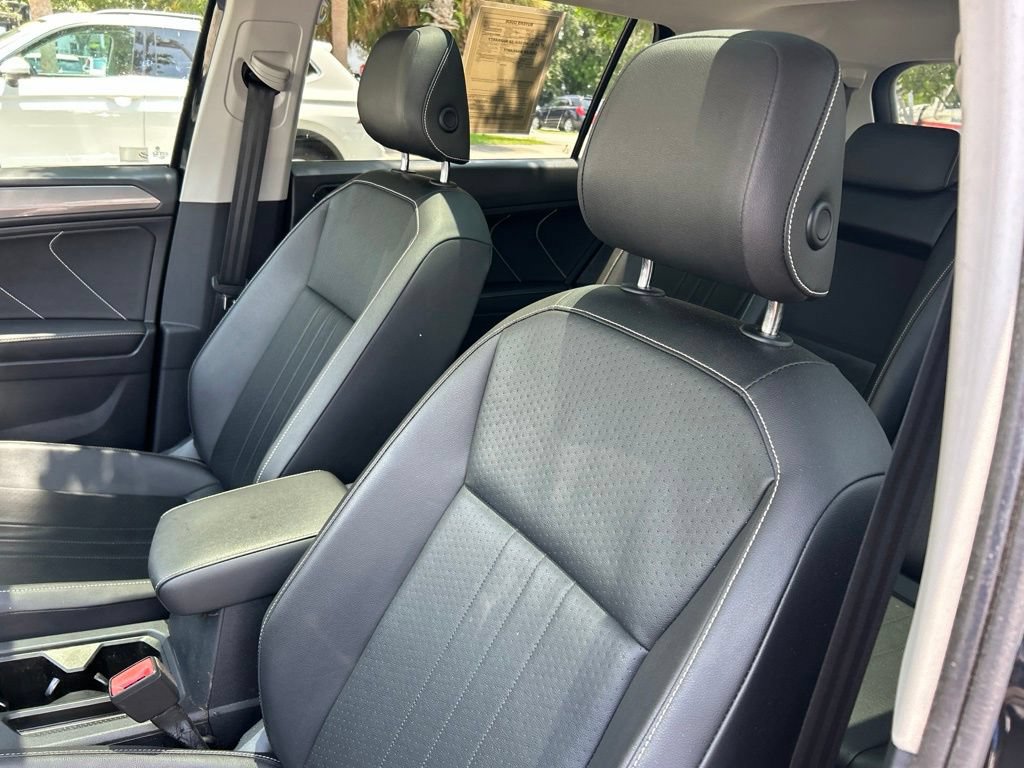 Used 2022 Volkswagen Tiguan SE FWD image 22