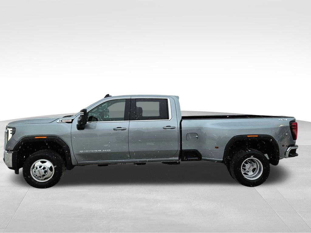 Used 2024 GMC Sierra 3500 SLE image 13