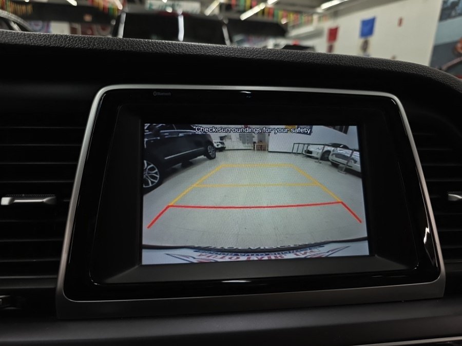 Used 2019 Hyundai Sonata SE w/ Cargo Package FWD image 21
