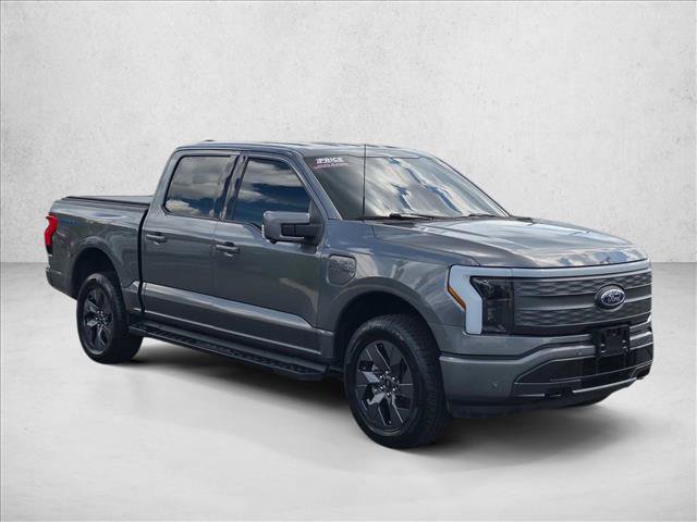 Used 2022 Ford F150 Lightning Lariat AWD/4WD image 3