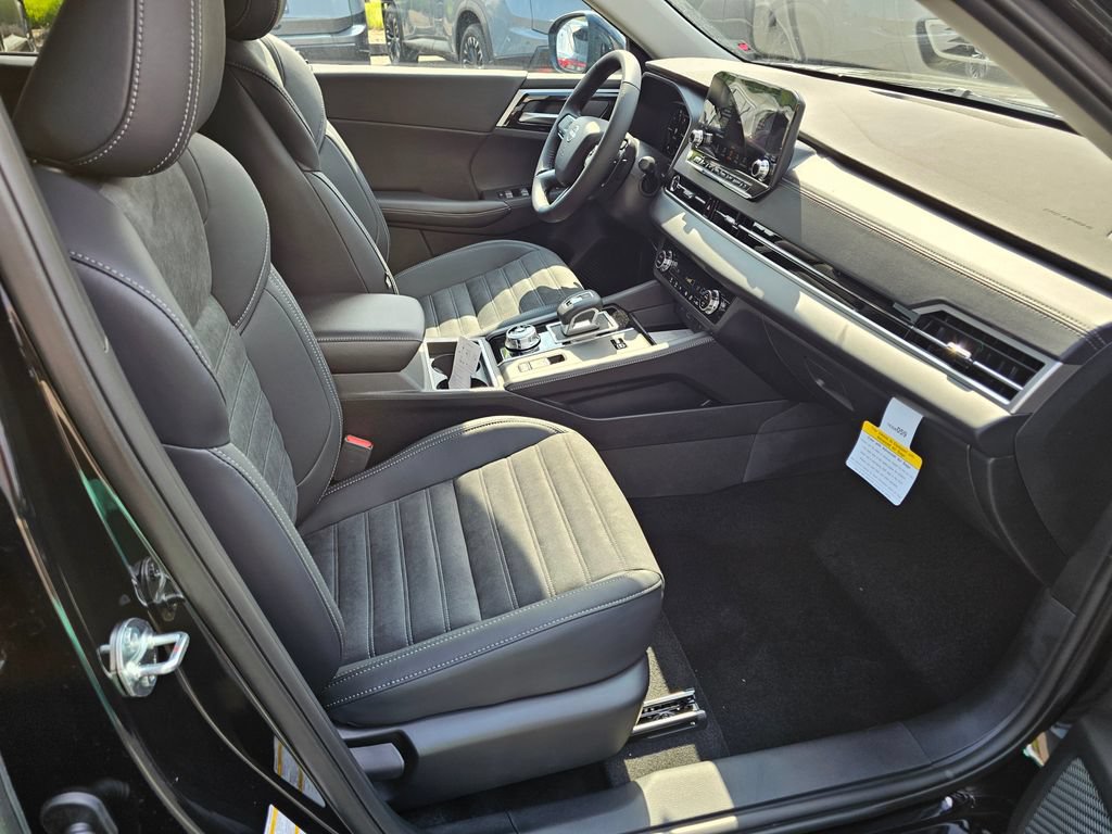 New 2026 Nissan Rogue SL AWD/4WD image 10