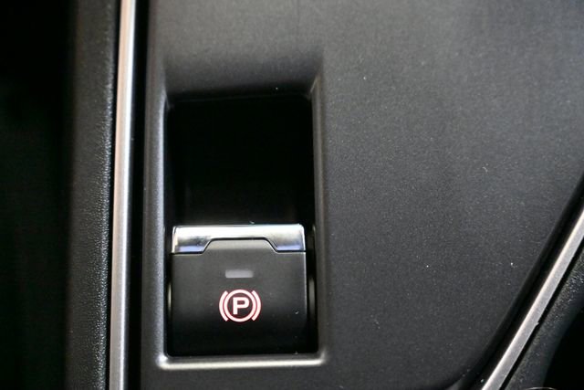 Used 2025 Subaru Impreza 2.0i Sport image 27