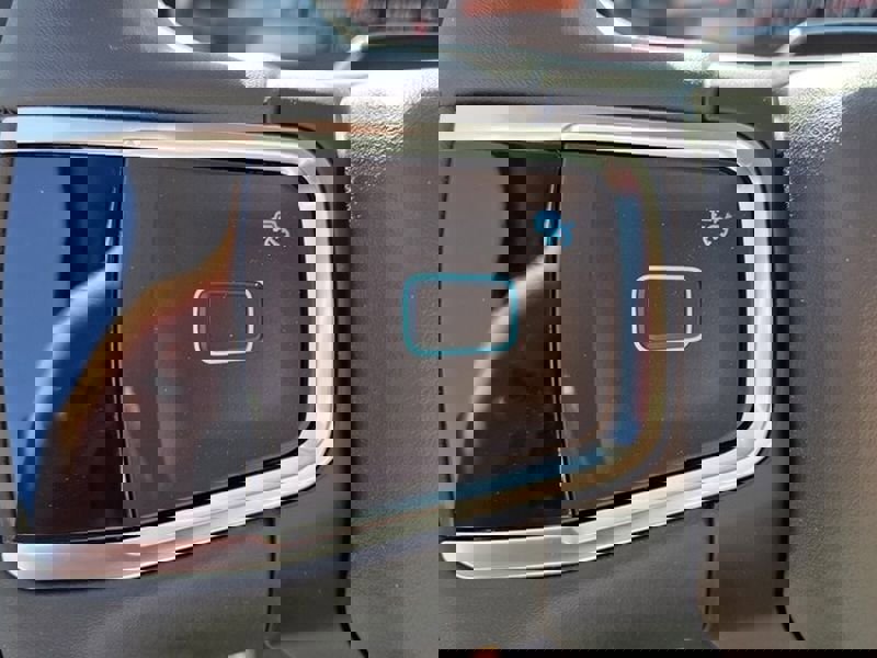 New 2026 Ford Expedition Active image 27