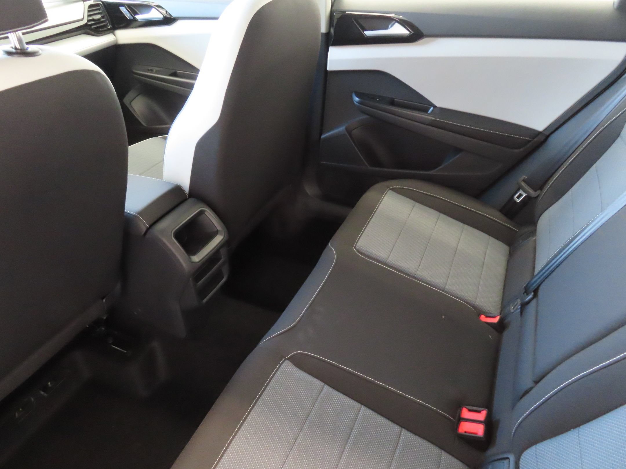 Certified 2026 Volkswagen Taos S FWD image 21