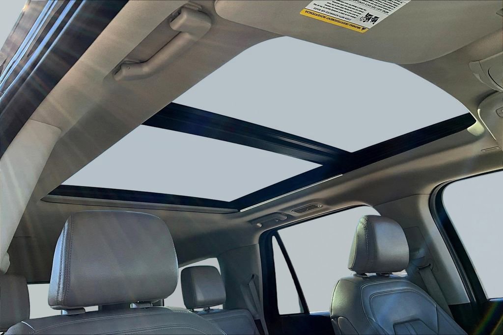 Used 2024 Ford Expedition Limited image 28