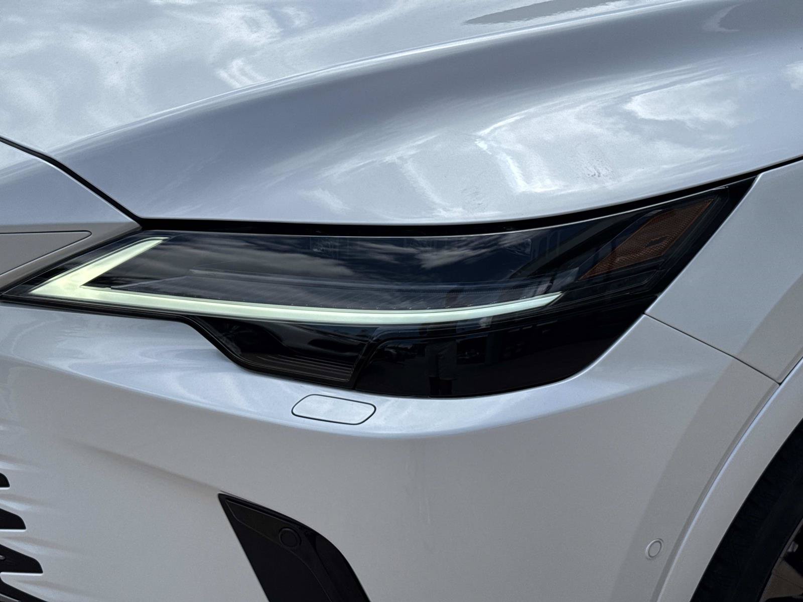 New 2026 Lexus RX 350 FWD image 8