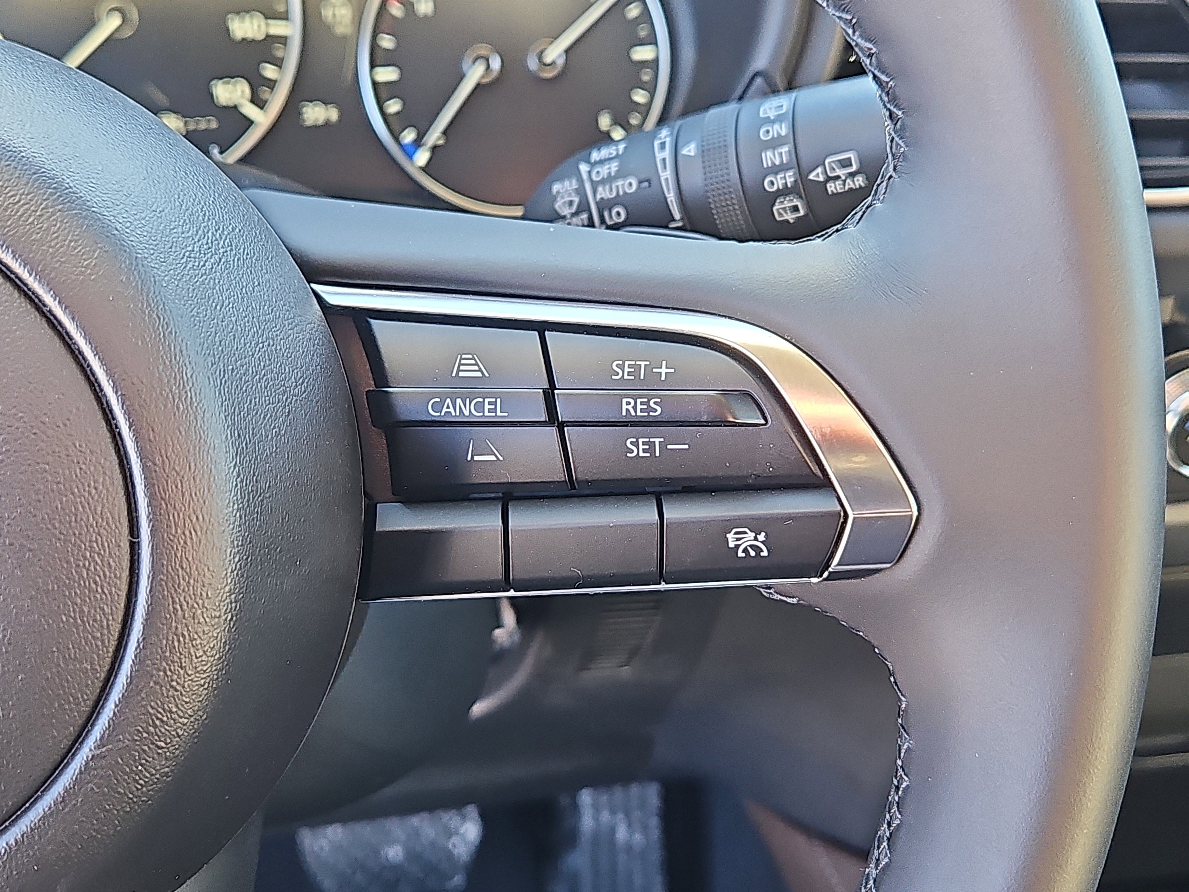 Certified 2025 MAZDA CX-30 AWD 2.5 S w/ Premium Package image 19