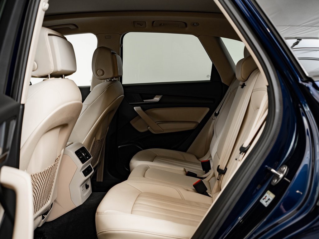 Certified 2025 Audi Q5 2.0T Premium w/ Convenience Plus Package image 43