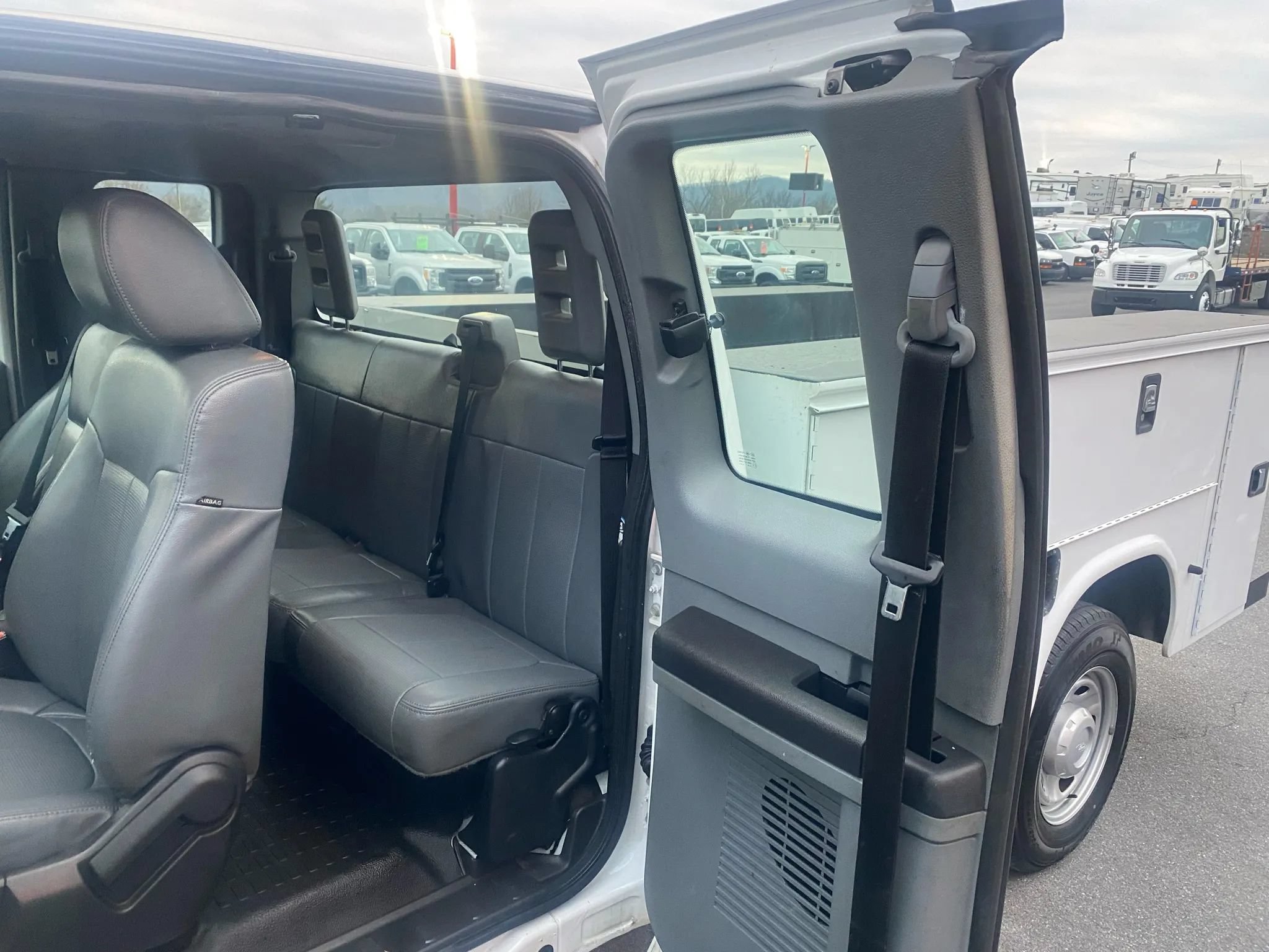 Used 2016 Ford F250 XL AWD/4WD image 22