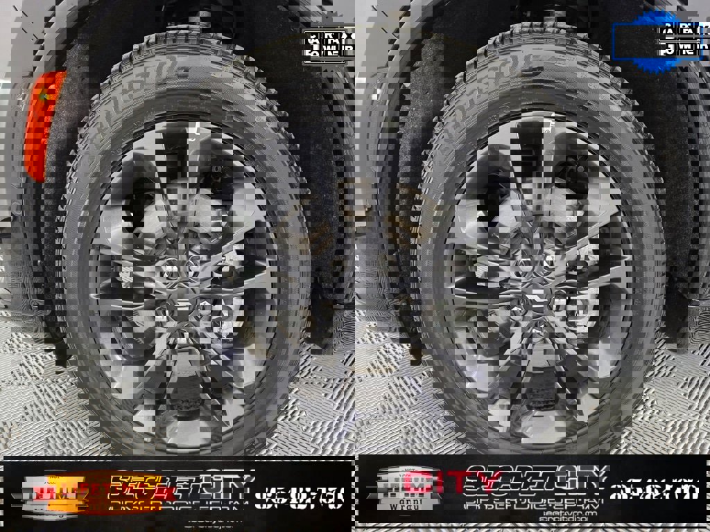 Used 2025 Dodge Durango R/T w/ Blacktop Package image 9