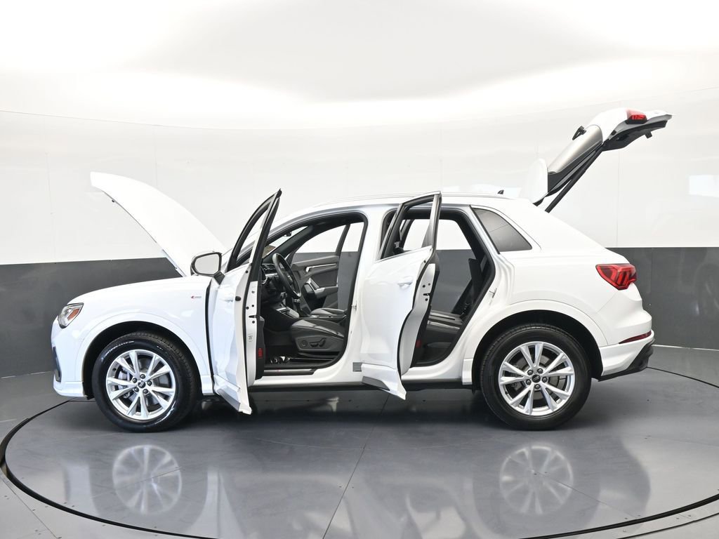 Used 2025 Audi Q3 2.0T Premium image 75