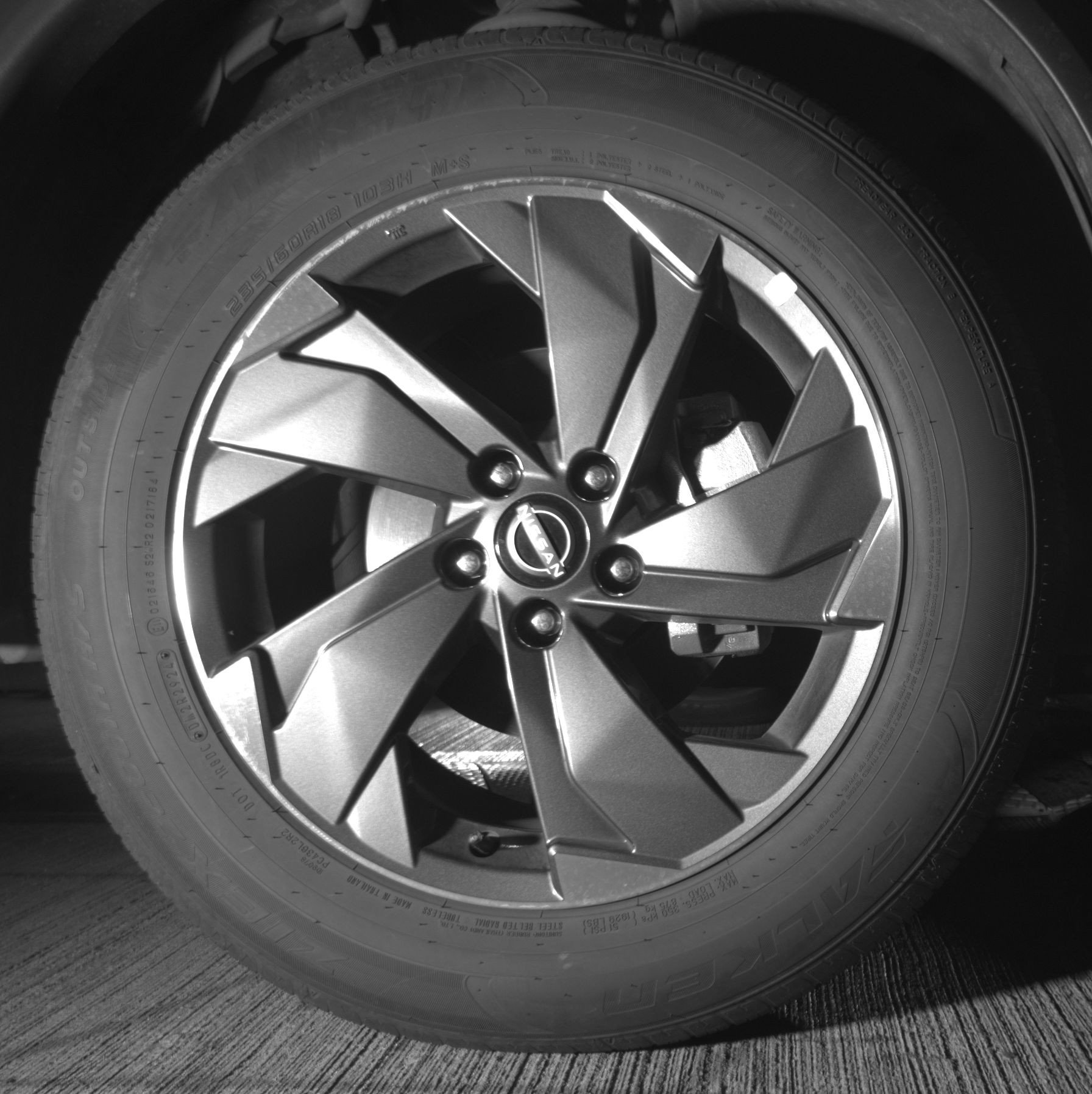 Used 2025 Nissan Rogue SV image 13