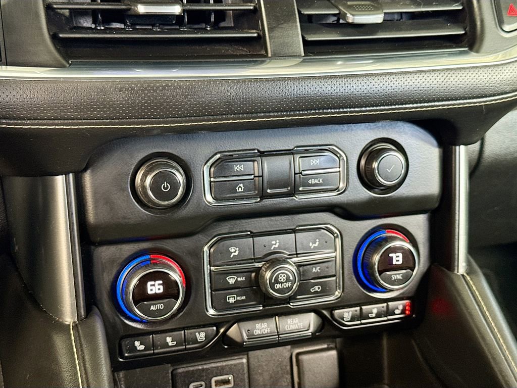 Used 2021 Chevrolet Suburban Premier w/ Premium Package image 20