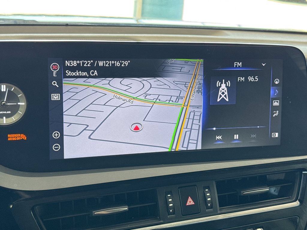 Used 2022 Lexus ES 300h w/ Premium Package FWD image 17