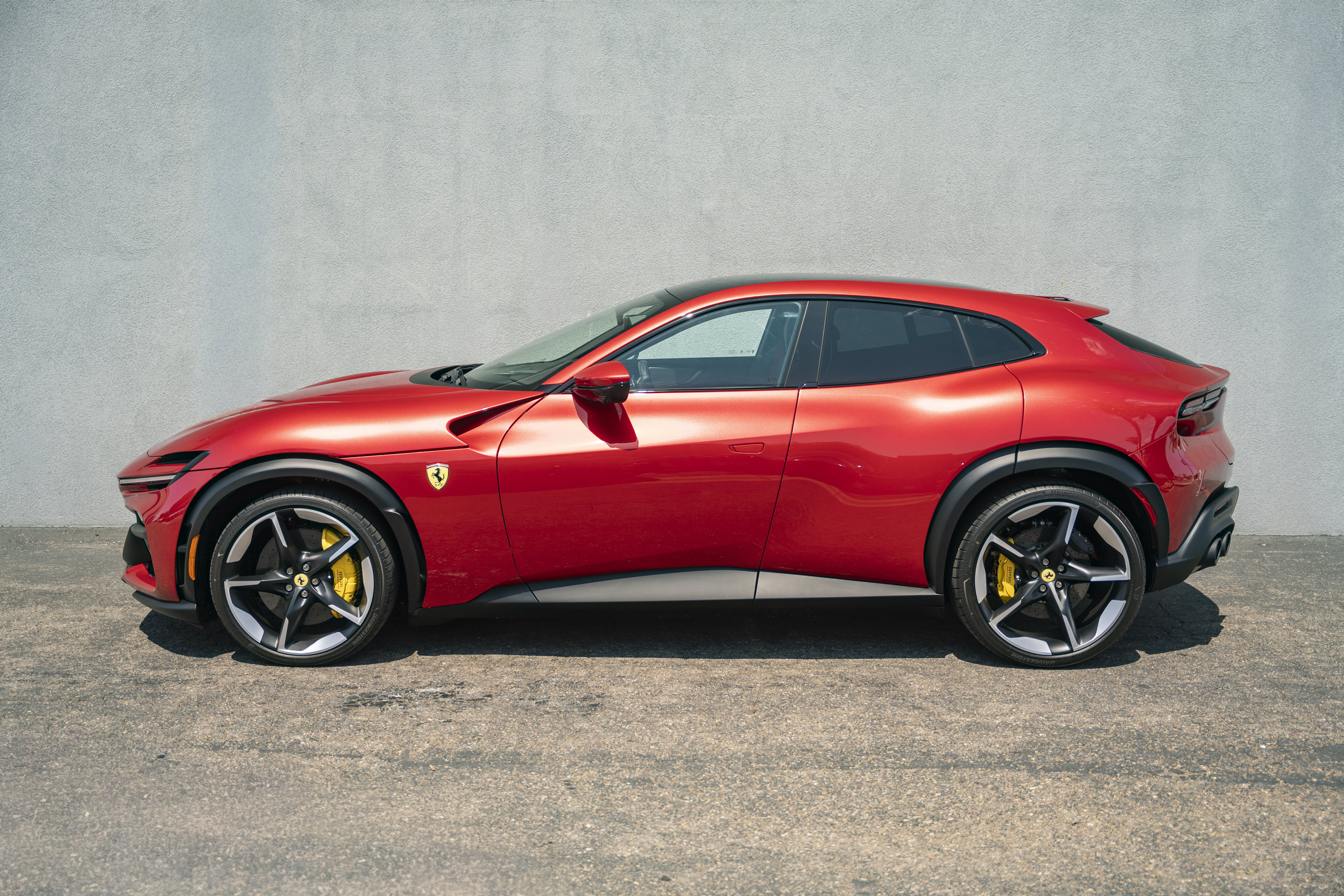 Used 2026 Ferrari Purosangue AWD/4WD image 2