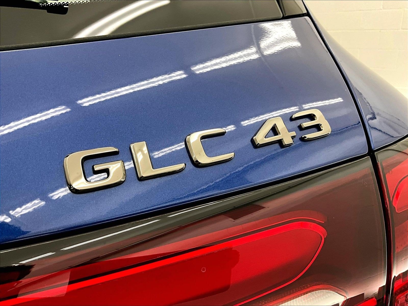 Used 2026 Mercedes-Benz GLC 43 AMG 4MATIC image 32
