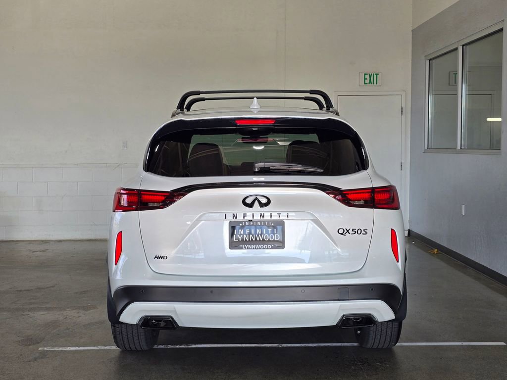 New 2025 INFINITI QX50 Sport image 5