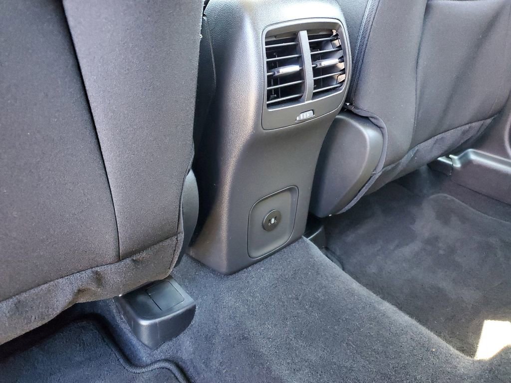 Used 2024 Ford Escape Active w/ Tech Pack #2 AWD/4WD image 32