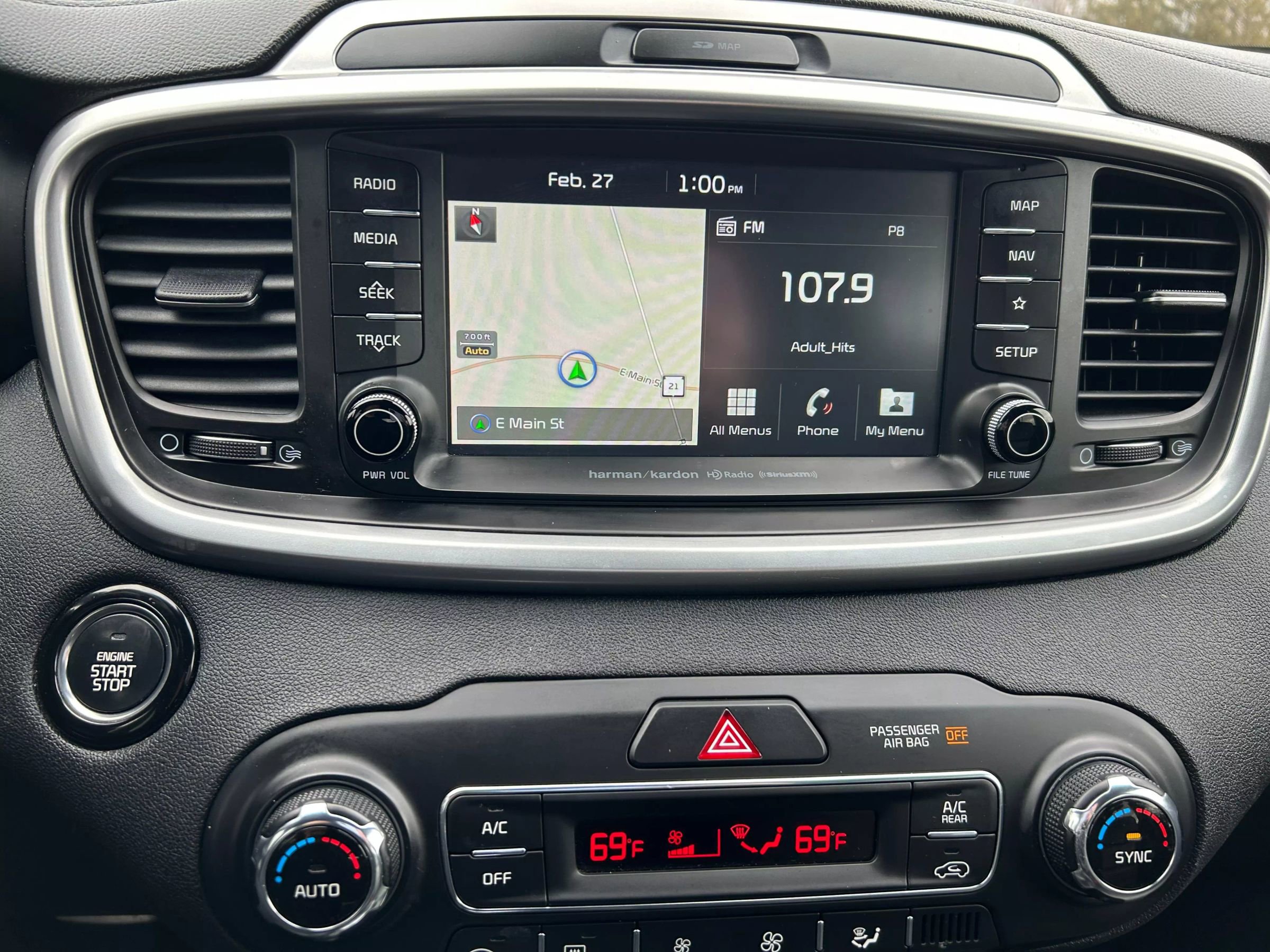 Used 2019 Kia Sorento SX image 7