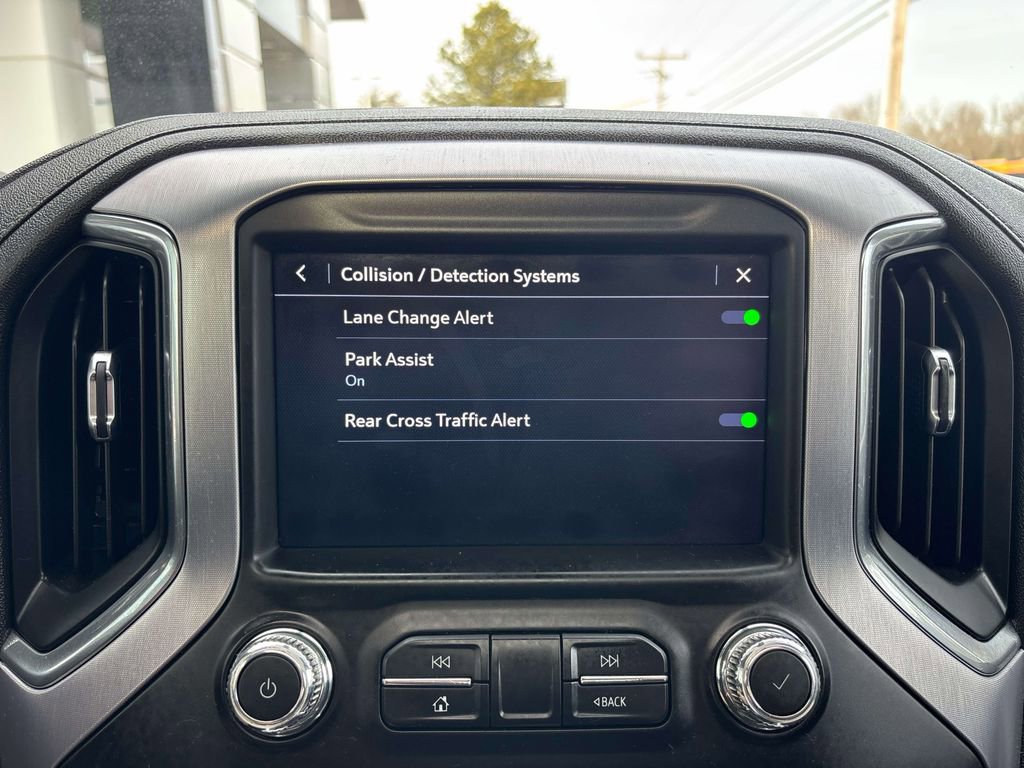 Used 2021 GMC Sierra 3500 SLT w/ SLT Premium Package image 28