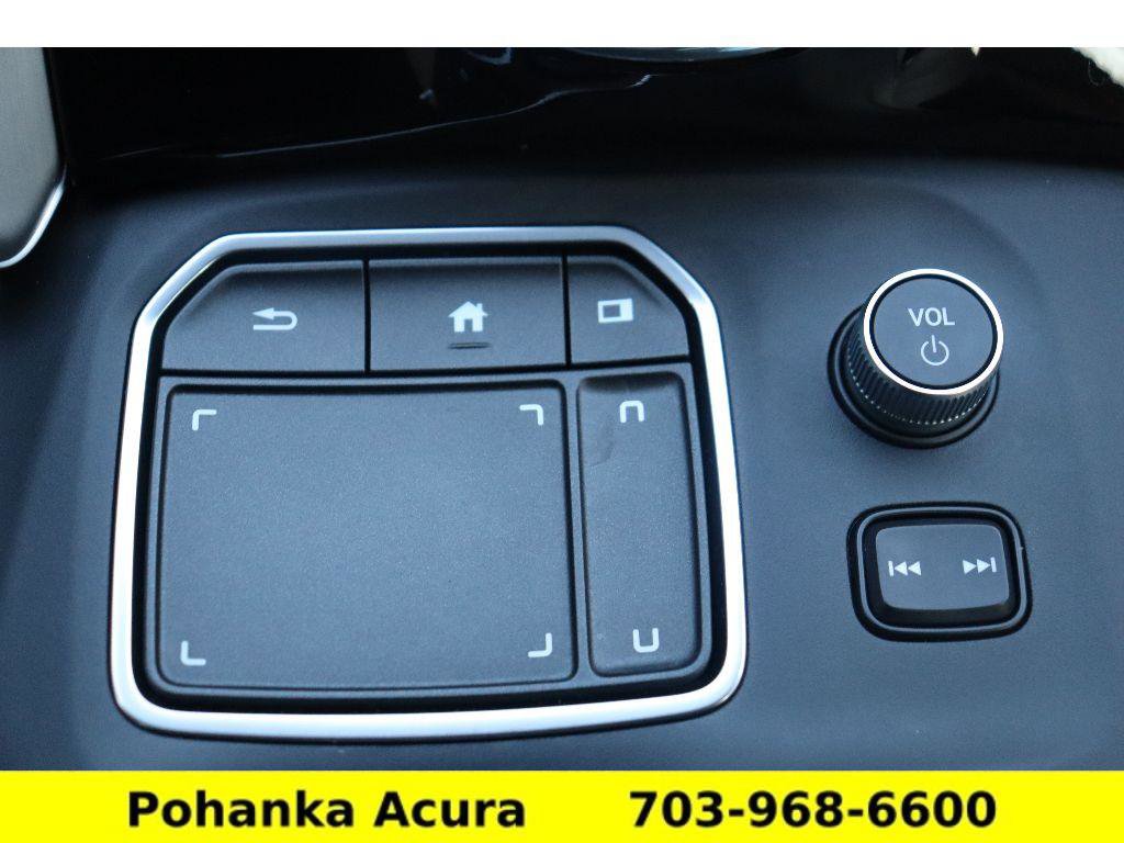 Certified 2025 Acura TLX w/ Technology Package image 19