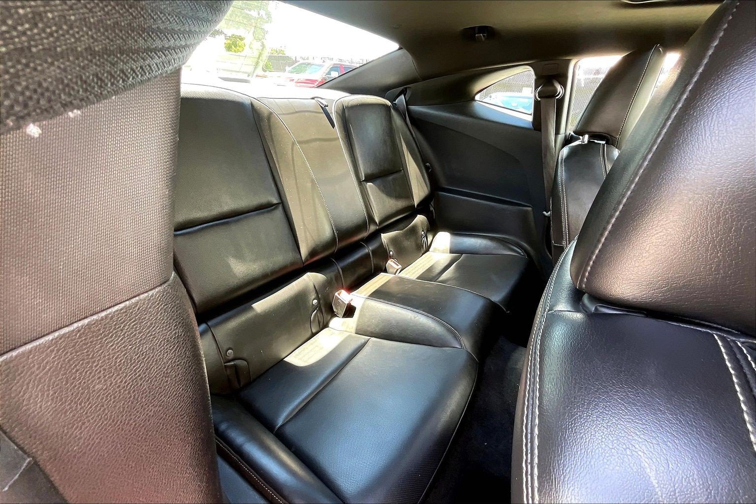 Used 2011 Chevrolet Camaro SS RWD image 31