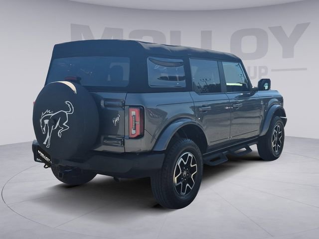 Used 2023 Ford Bronco Outer Banks image 5