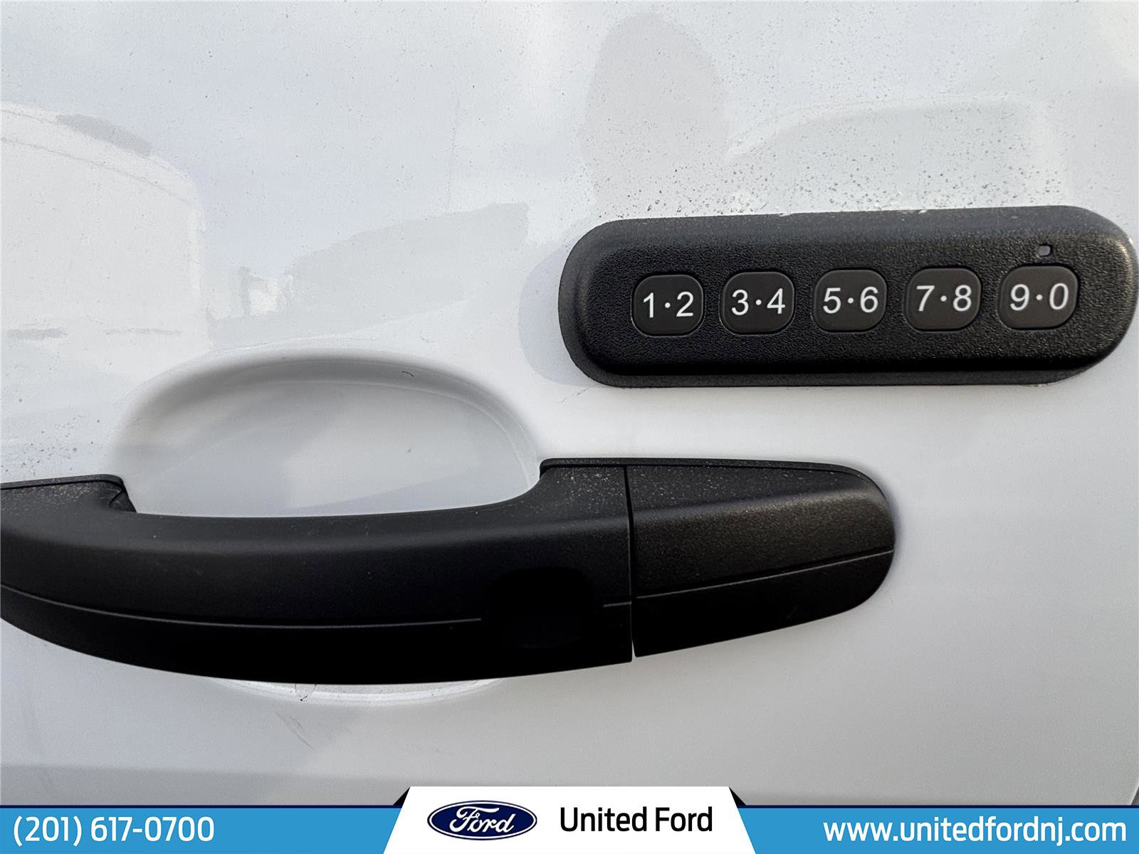 Used 2024 Ford Transit 350 XLT RWD image 15