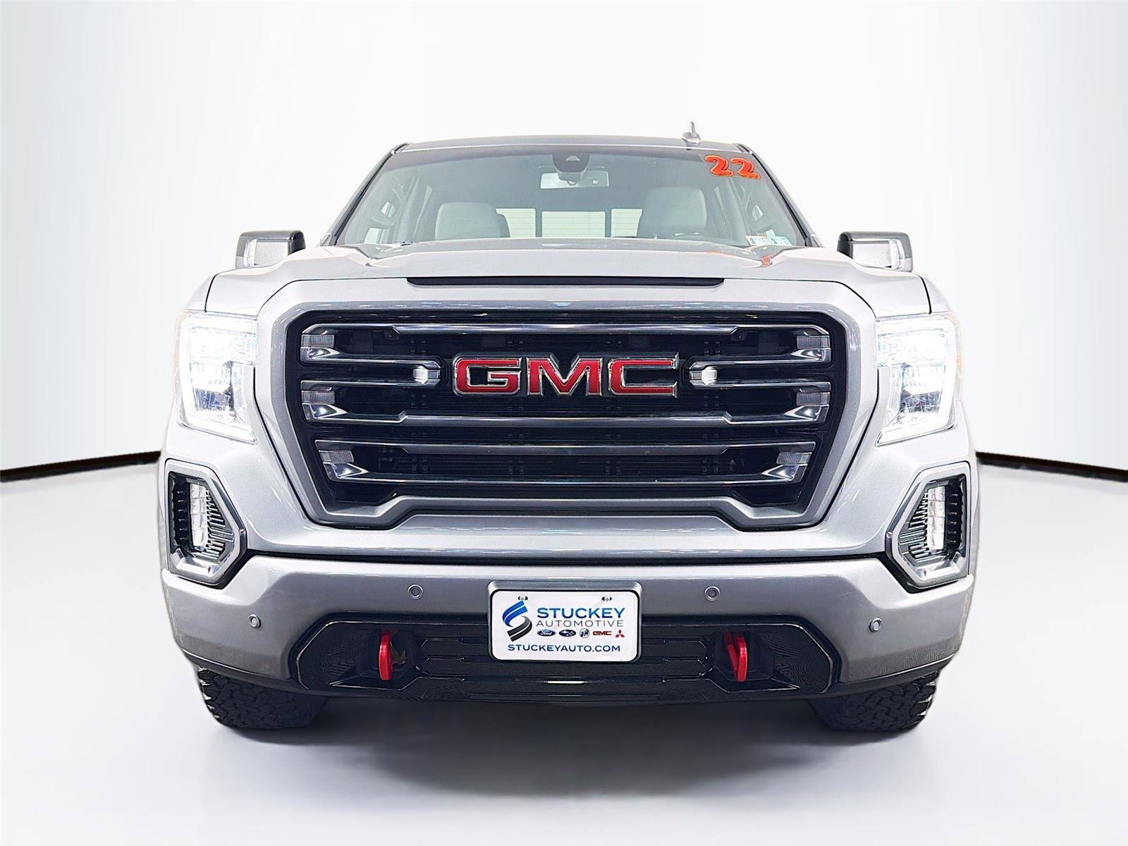 Used 2022 GMC Sierra 1500 AT4 w/ AT4 Preferred Package image 2