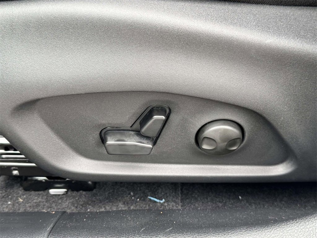 New 2026 Jeep Compass Limited image 29