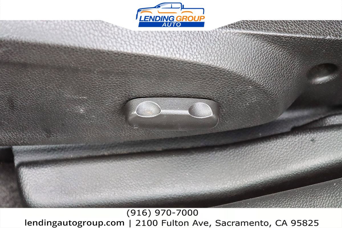 Used 2019 Chevrolet Sonic LT w/ Convenience Package image 20