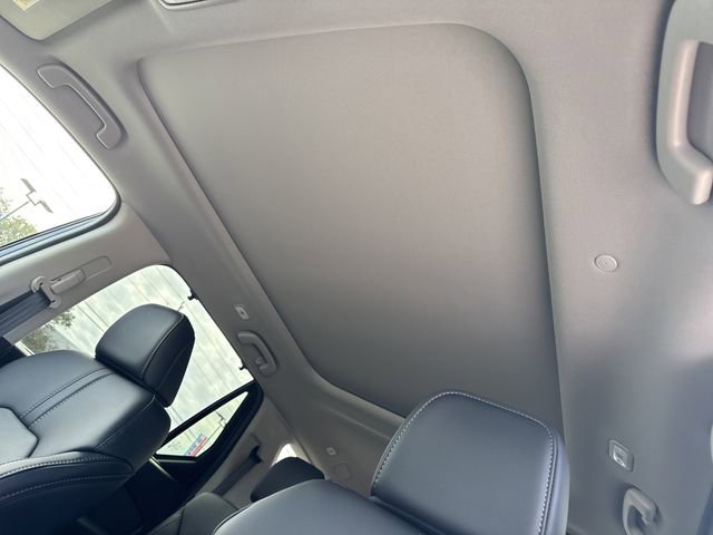 New 2026 Honda Pilot Touring image 28