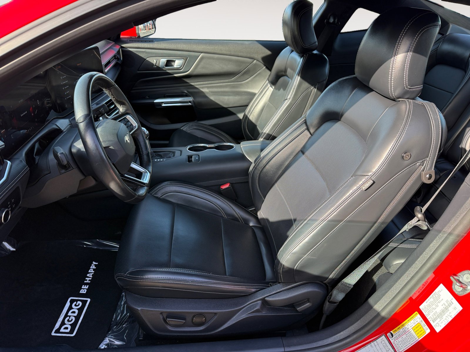 Used 2024 Ford Mustang Premium image 10