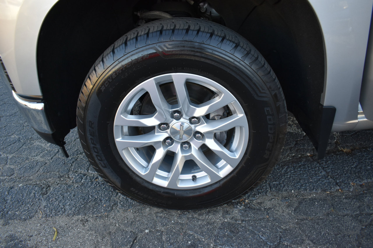 Used 2019 Chevrolet Silverado 1500 LT w/ All-Star Edition image 36